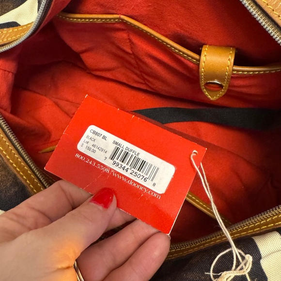 NWT DOONEY & BOURKE 🦆 RARE Vintage Giraffe Duffle Satchel Shoulder Bag - Picture 2 of 11